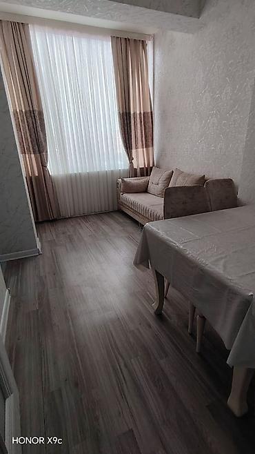 mastagada kirayə ev: Mənzil tam təmirlidir. suyu qazı işığı daimidir. 2 lifti və 1 açıq — 1