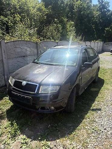 maca auto krusevac: ŠKODA FABIA 2005. GOD. - KOMPLETAN AUTO U DELOVIMA | prodaja — 1