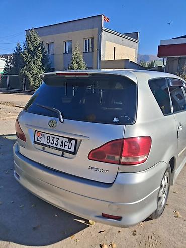 lada 06: Toyota Ipsum: 2003 г., 2.4 л, Автомат, Бензин, Минивэн — 1