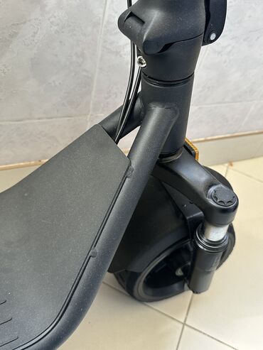 Elektrikli samokatlar: Yeni Elektrik samokat > 12", 351 - 500 Vt, 26 - 35 km/s — 5