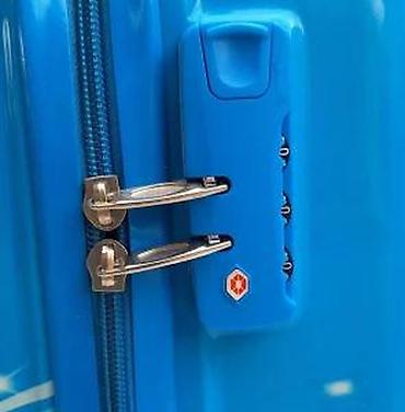 Rančevi, torbe i koferi: Dečji set kofera – Mickey Mouse motiv - Dva kofera (veći i manji) sa — 26