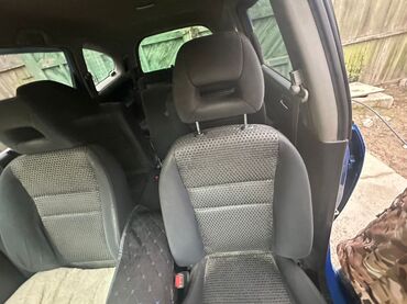 Honda: Honda Stream: 2005 г., 2 л, Автомат, Бензин, Универсал — 6