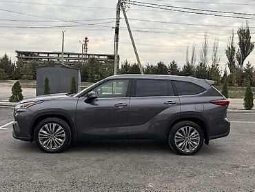 гибридный автомобиль купить: Toyota Highlander: 2024 г., Гибрид, Кроссовер — 3
