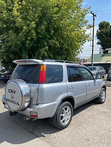 Унаа: Honda CR-V: 2001 г., 2 л, Кол менен иштөөчү, Бензин, Кроссовер — 3