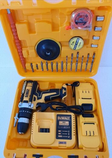 Akumulatorske bušilice: Prodajem novu i kvalitetnu aku bušilica (šrafilica) DEWALT sa čekićem — 1