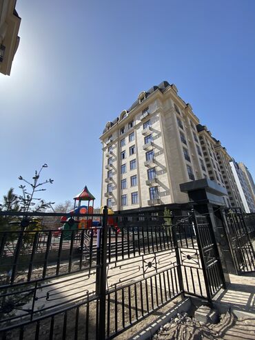 газ на дом: 4 бөлмө, 130 кв. м, Элитка, 6 кабат, ПСО (өзү оңдоп түзөтүп бүтүү үчүн)