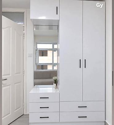 Dəhliz üçün müasir dizaynlı ağ rəngli dolab-komod dəsti. Komplekt lalafo.az -da Dəhliz üçün müasir dizaynlı ağ rəngli dolab-komod dəsti. Komplekt