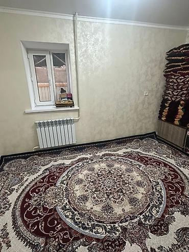 Продажа коттеджей и домов: Маевкадан 4 болмолуу үй сатылат, абалы жакшы сүрөттөгүдөй, удобства — 10