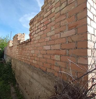 Продажа коттеджей и домов: Г.Каракол. Продаётся дом 4 ком. уч. 6 соток рядом недостроенный дом — 7