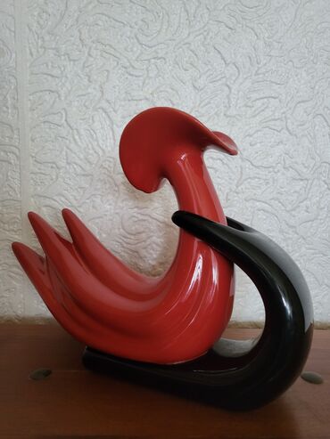 Ostali kućni dekor: Vaza nova umetnicka,vintaz,rucni rad. Visina. 21cm — 1