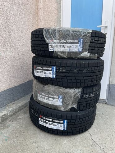дополнительный датчик температуры: Шины 235 / 60 / R 18, Зима, Новый, Комплект, Внедорожные (АТ/МТ), Yokohama