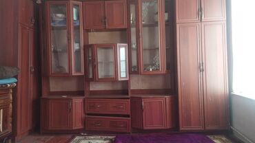 спальный гарнитур адель: Зал үчүн гарнитур, Колдонулган, Жыгач, түсү - Кызыл