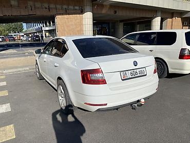 byd e6: Skoda Octavia: 2017 г., 1.6 л, Механика, Бензин, Седан — 4