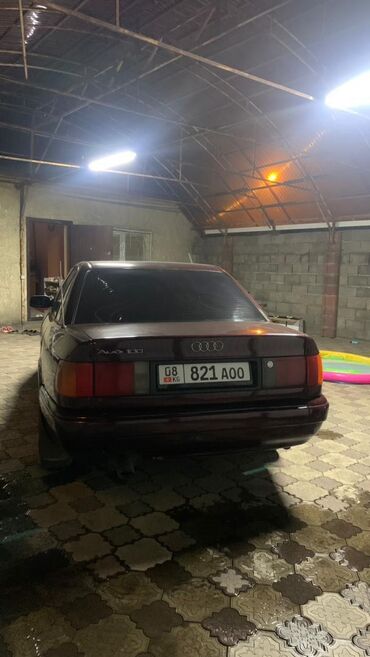 равон 2: Audi : 1994 г., 2 л, Механика, Бензин, Седан