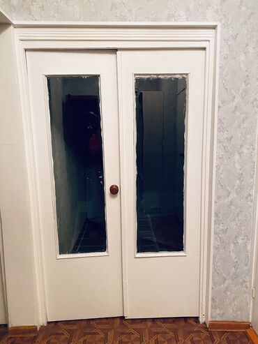 стол стул сатылат: Зал үчүн гарнитур, Колдонулган, Жыгач, Өзү алып кетүү