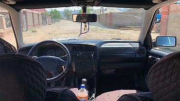 john dere: Volkswagen Vento: 1994 г., Механика, Бензин, Седан — 5