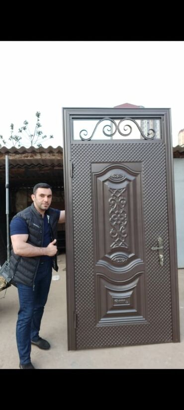 Giriş qapıları: Yeni Giriş qapısı Ödənişli çatdırılma — 18