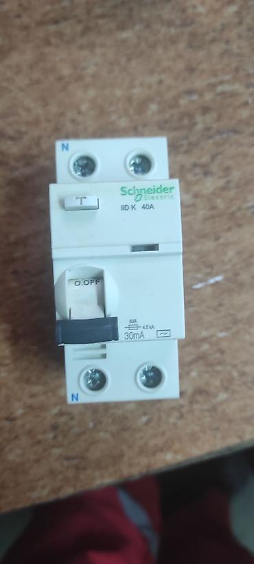 qefes type 1: Schneider Electric iID K diferensial qoruyucu açar - Model: iID K - — 2