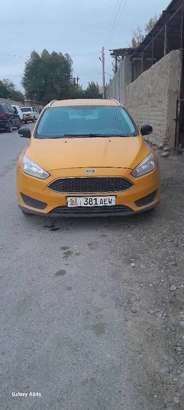 Ford: Ford Focus: 2016 г., 1.6 л, Механика, Бензин, Универсал