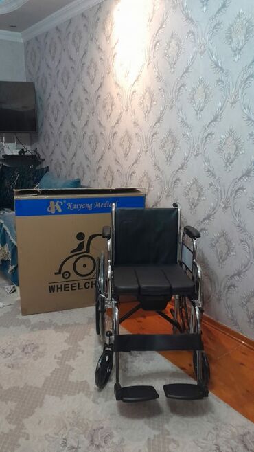 Инвалидные коляски: Teze, işlənməmiş arabadır. karaşoku içindədəri materialdandır