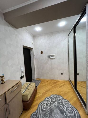 Uzunmüddətli kirayə mənzillər: Nəsimi rayonu,4 mkr dairəsi,15 mərtəbənin,8-ci mərtəbəsində,3 — 9