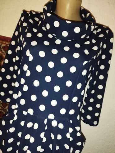 Повседневные платья: Повседневное платье, Made in KG, Осень-весна, Длинная модель, Оверсайз at lalafo.kg — 9 Повседневные платья: Повседневное платье, Made in KG, Осень-весна, Длинная модель, Оверсайз — 9