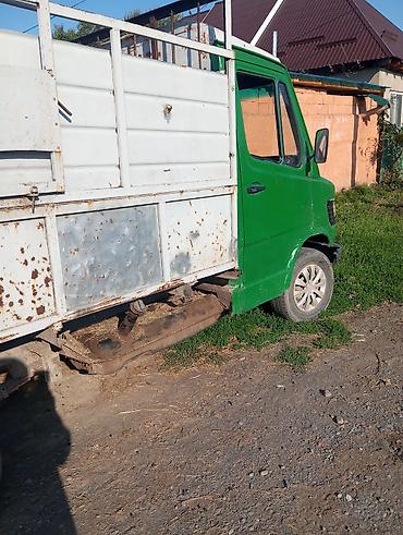 форланд грузовик: Легкий грузовик, Mercedes-Benz, Стандарт, 2 т, Б/у — 4