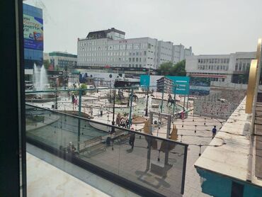 алтын казык ж м: Цум 

Сдается ювилерные бутики 
Площадь:10м2 

Цена:400$