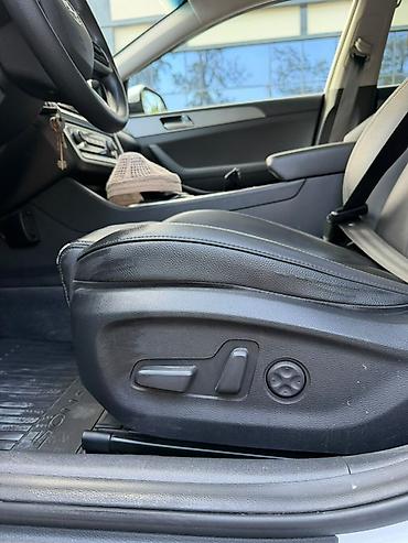 san: Hyundai Sonata: 2020 г., 2 л, Автомат, Газ, Седан — 8