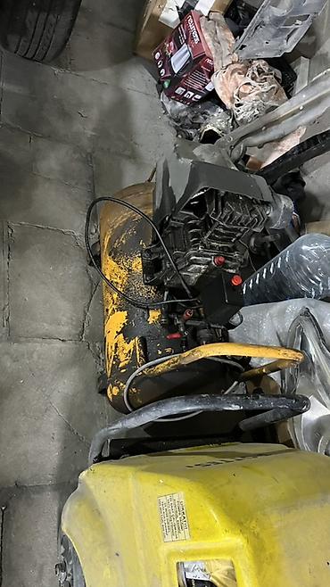 c 230 kompressor: Hava Kompressoru çox dozumlu Kompressordur Son gune kimi iwleyirdi — 1
