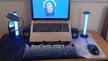 Планшеты: Notbuk Asus X540YA yadası 512GB tayipsi çıxışı var tiktok gedir