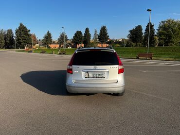 Hyundai: Hyundai i30: 1.6 l | 2009 il Universal — 8