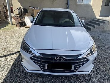 11000: Hyundai Avante: 2019 г., Автомат, Бензин, Седан — 2