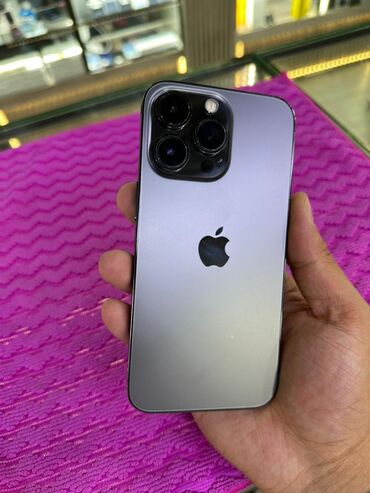 Apple iPhone: IPhone 13 Pro, Б/у, 128 ГБ, Black Titanium, 83 %
