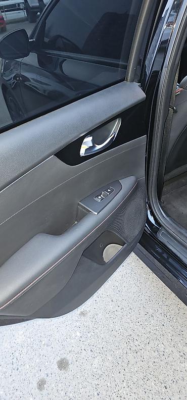 xpeng g3: Kia Cerato: 2022 г., 1.6 л, Бензин, Хэтчбэк — 8