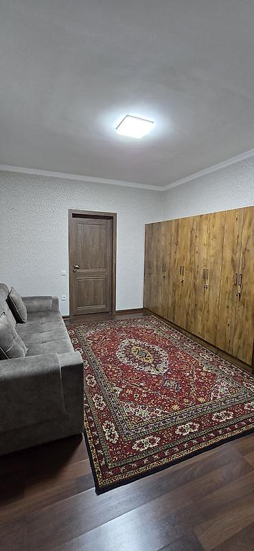 Долгосрочная аренда домов: 350 м², 4 комнаты — 6