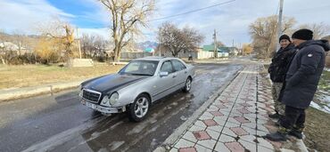 Mercedes-Benz: Mercedes-Benz E-Class: 1995 г., 2.3 л, Автомат, Бензин, Седан