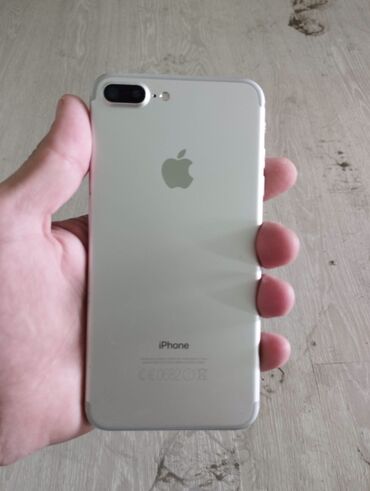 iphone 5 ekran: IPhone 7 Plus, 32 GB, Gümüşü, Barmaq izi, Simsiz şarj