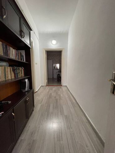 Köhnə tikili: Bakı, 5 otaqlı, Köhnə tikili, 148 kv. m -da lalafo.az — 10 Köhnə tikili: Bakı, 5 otaqlı, Köhnə tikili, 148 kv. m — 10