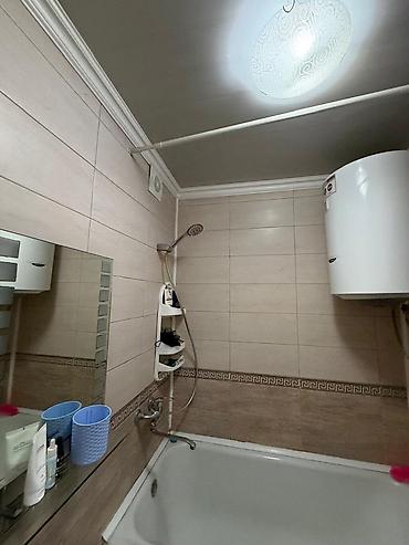 Квартиры: 2 комнаты, 40 м², Хрущевка, 2 этаж — 4