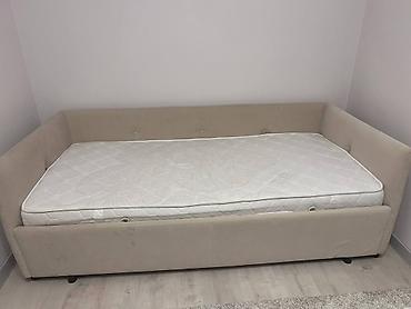 sofa bed: Односпальная кровать, Б/у, С матрасом, длина - 180 см — 1