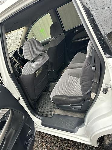 Honda: Honda Stream: 2002 г., 1.7 л, Автомат, Бензин, Минивэн — 9