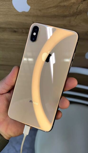 Apple iPhone: IPhone Xs Max, Б/у, 64 ГБ, Золотой, Защитное стекло, Чехол, 79 %