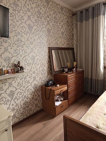 Продажа коттеджей и домов: Продаю дом в очень хорошем районе два санузел зал прихожая большая — 40