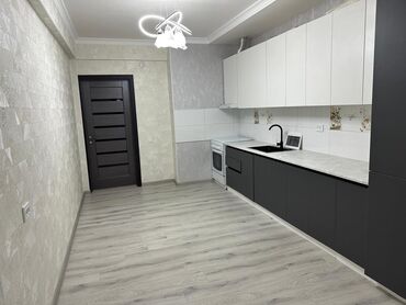 квартира продаж: 3 комнаты, 85 м², 4 этаж