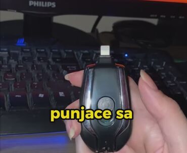 Eksterne baterije: Privezak Punjač za mobilni telefon
Nov. U svojoj kutiji
 Mirijevo — 14