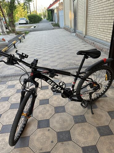 трехколесный велосипед с ручкой lexus trike: Продаю велосипед В идеальном состоянии Сразу скажу с право тормаз не