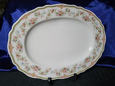 Ostali antikviteti: Oval 1945 do 1977 god. Krautheim & Adelberg Bavaria. Porcelanski — 1