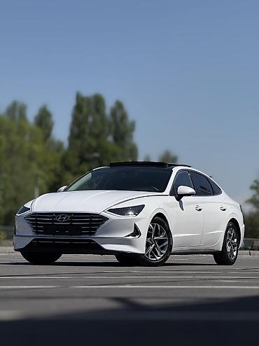 Hyundai: Hyundai Sonata: 2019 г., 2 л, Автомат, Газ, Седан — 2