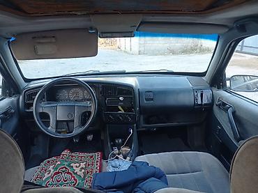 состояние отлично: Volkswagen Passat: 1991 г. — 9